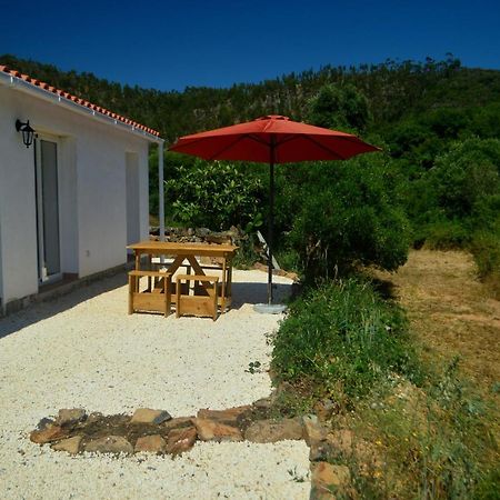 Cozy House In Beautiful Valley, Close To The Beach Odeceixe Bagian luar foto